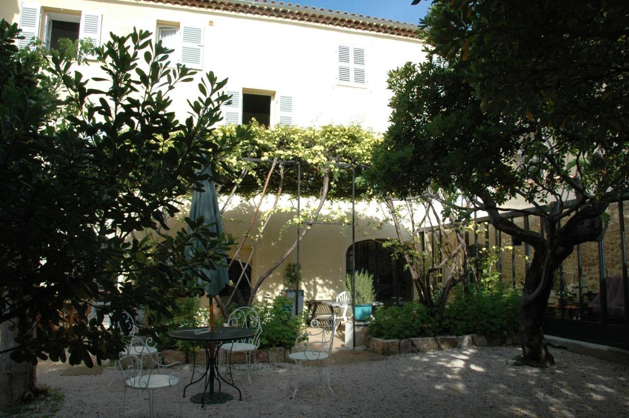 Le Vieux Logis Chambres d'Hôtes La Farlède Extérieur photo